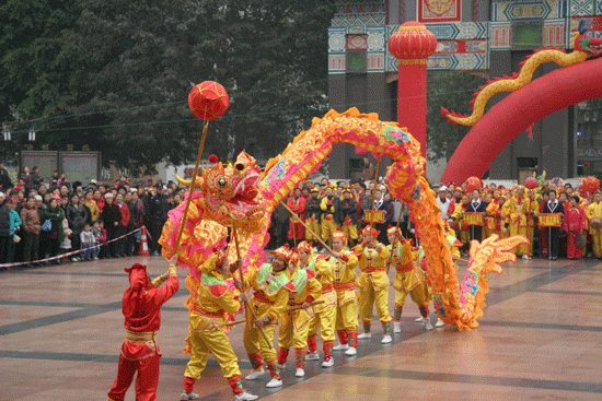 2012年武隆“龍騰獅躍”元宵會(huì)