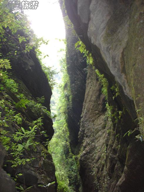 龍水峽地縫