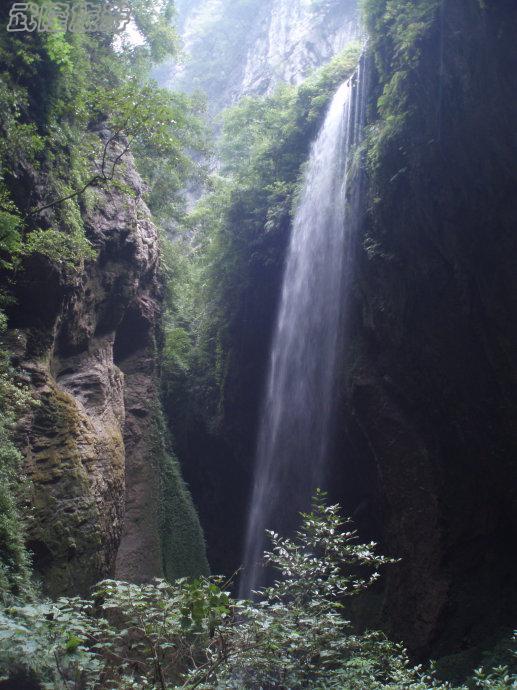 龍水峽地縫