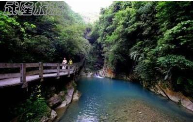 天坑地縫是指什么