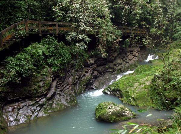 龍水峽地縫