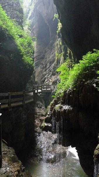 龍水峽地縫