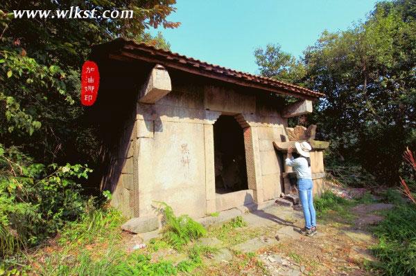 武隆旅游首席探索官下地獄闖石寺尋寶藏——大石箐石林寺