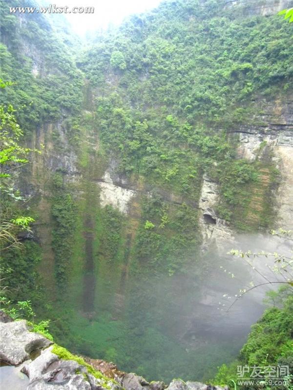 武隆區(qū)后坪天坑群 世上最長洞穴