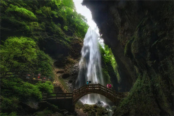 龍水峽地縫